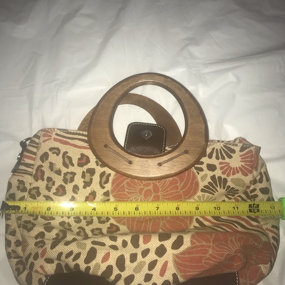 Relic Handbag - Picture 7 of 8